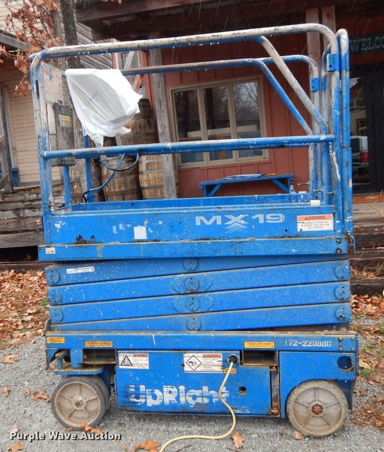 image for item FW9926 Up Right MX19  scissor lift