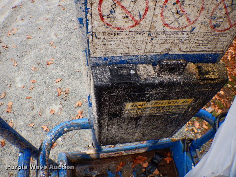 image for item FW9926 Up Right MX19  scissor lift