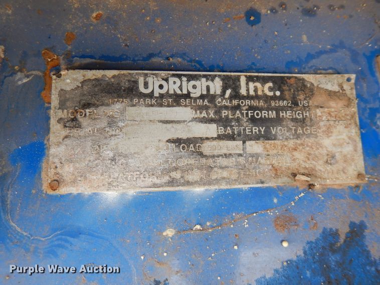 image for item FW9926 Up Right MX19  scissor lift