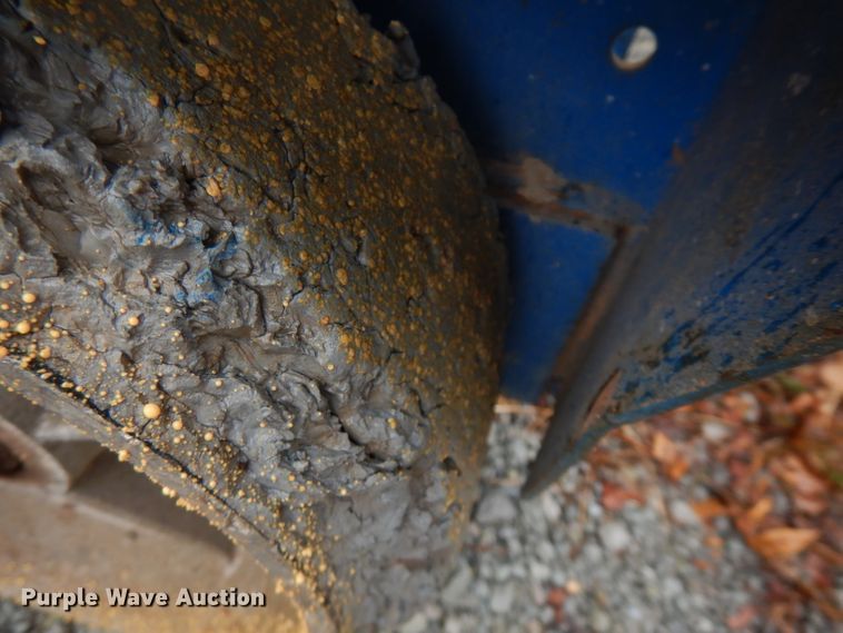 image for item FW9926 Up Right MX19  scissor lift