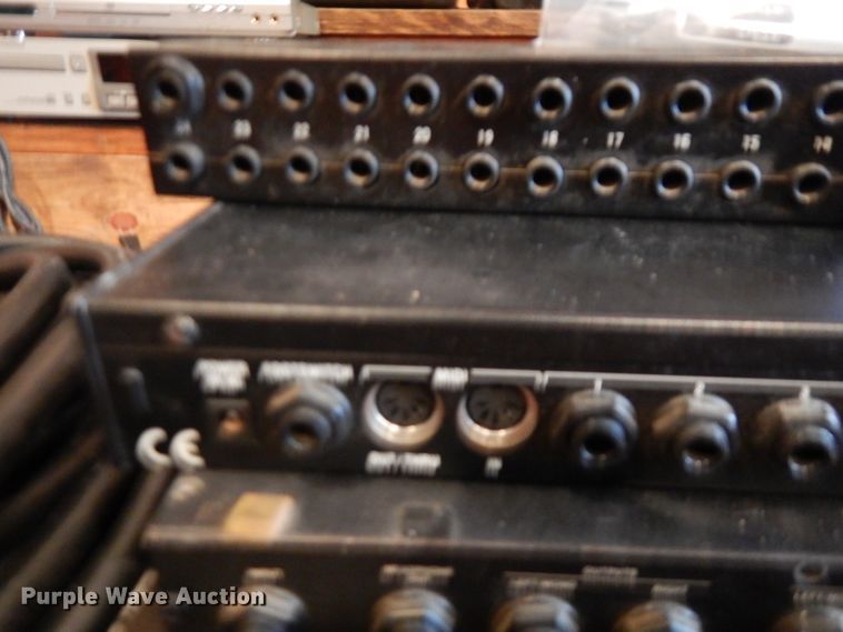 image for item FW9928 Audio/video equipment