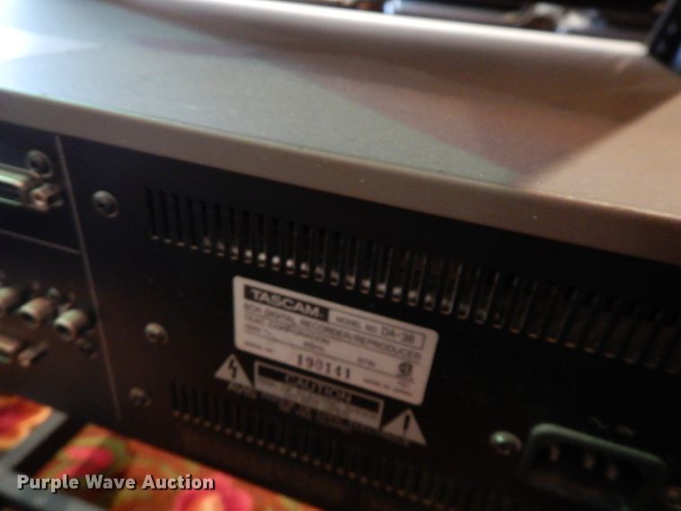 image for item FW9928 Audio/video equipment