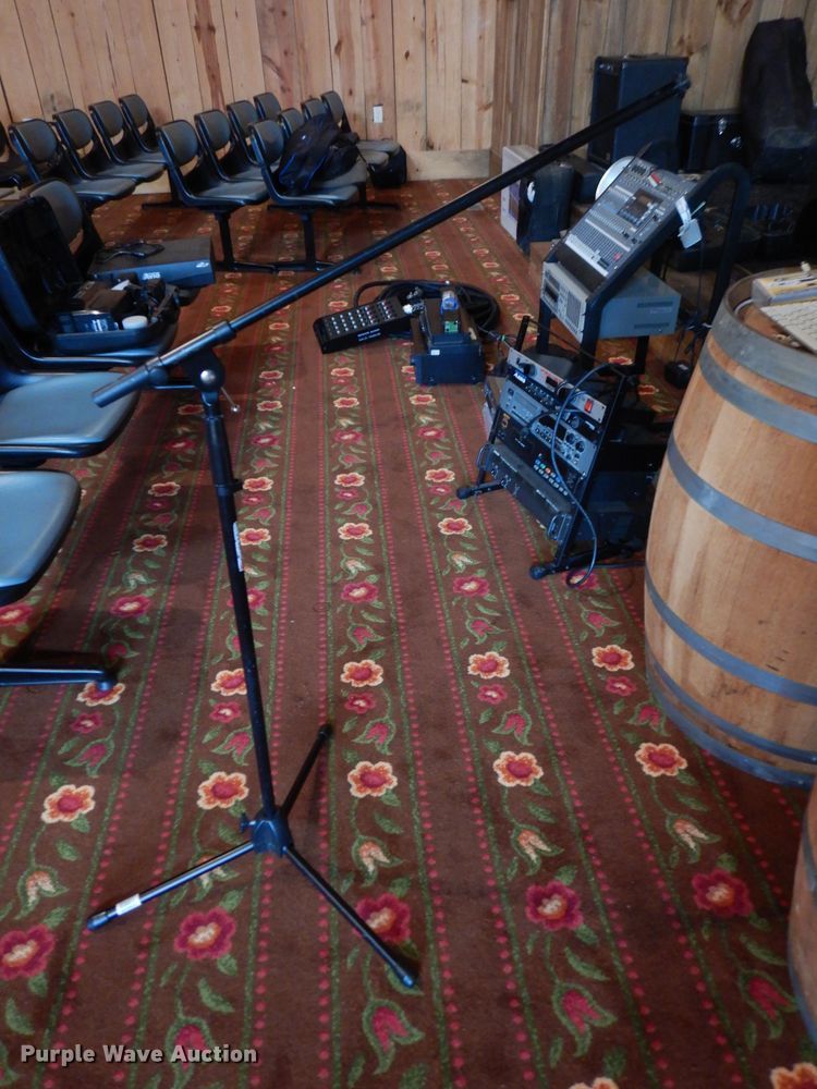 image for item FW9928 Audio/video equipment