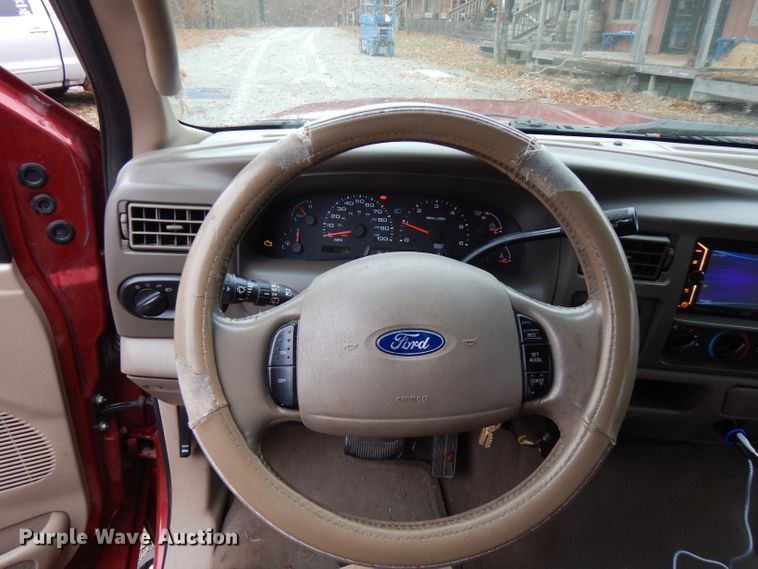 image for item FW9929 2003 Ford Excursion XLT  SUV