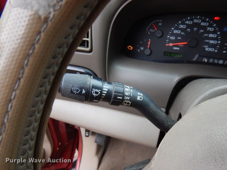 image for item FW9929 2003 Ford Excursion XLT  SUV