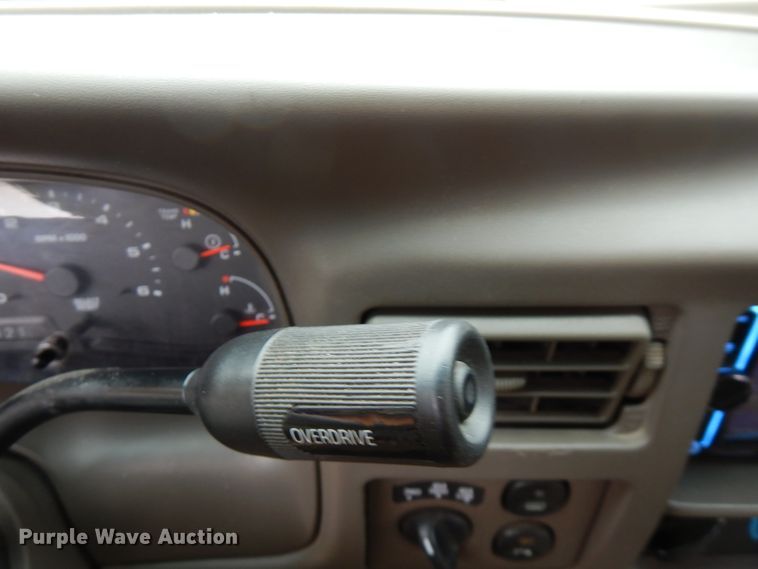 image for item FW9929 2003 Ford Excursion XLT  SUV