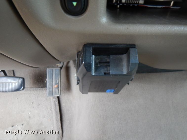 image for item FW9929 2003 Ford Excursion XLT  SUV