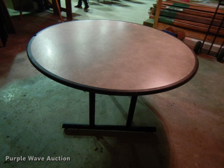 image for item FW9936 (5) round folding tables