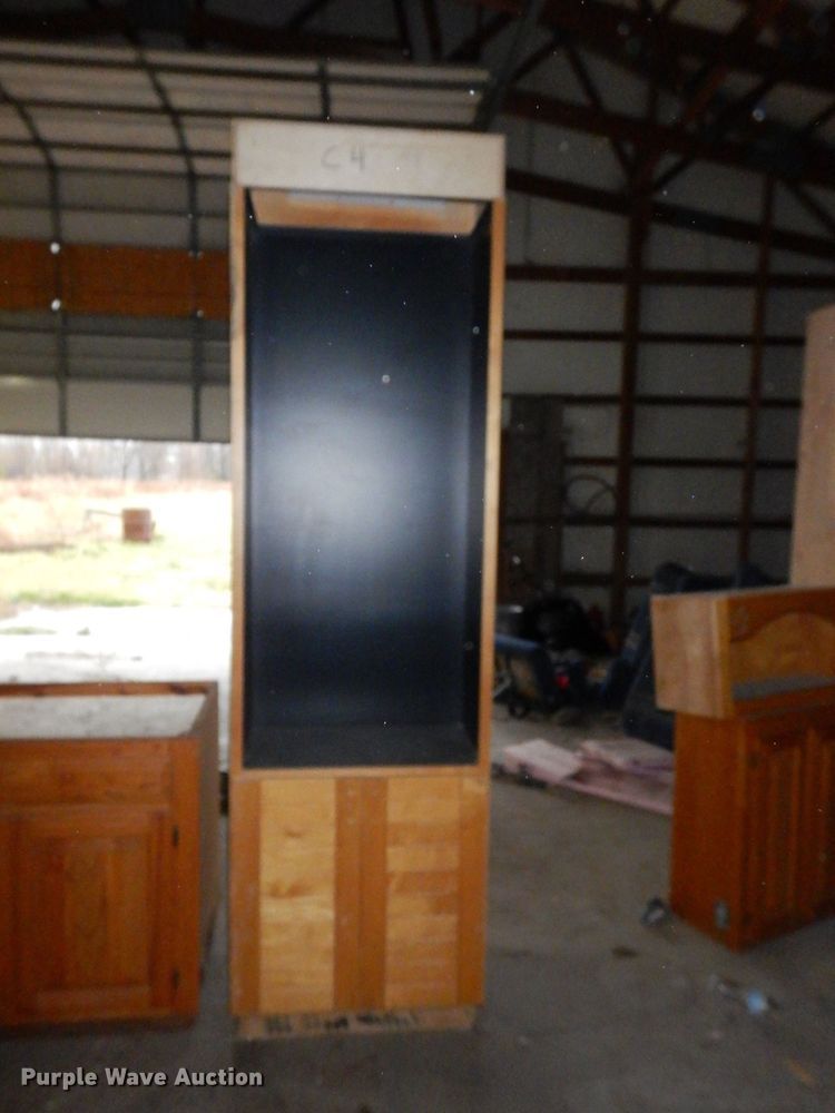 image for item FW9938 (16) cabinets