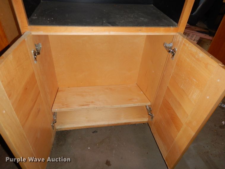 image for item FW9938 (16) cabinets