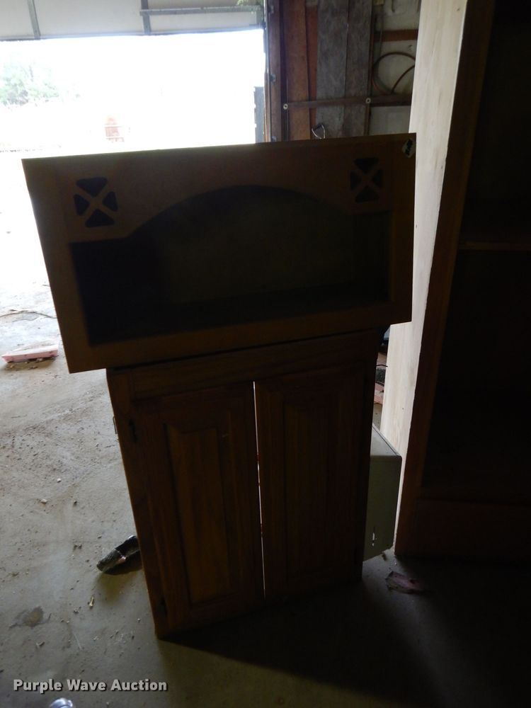 image for item FW9938 (16) cabinets