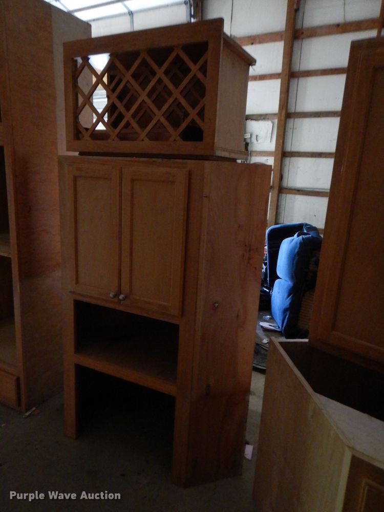 image for item FW9938 (16) cabinets