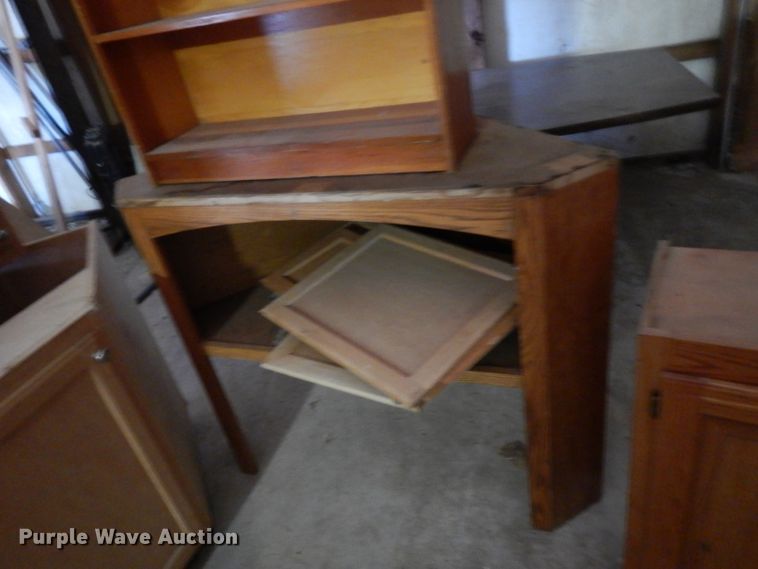 image for item FW9938 (16) cabinets