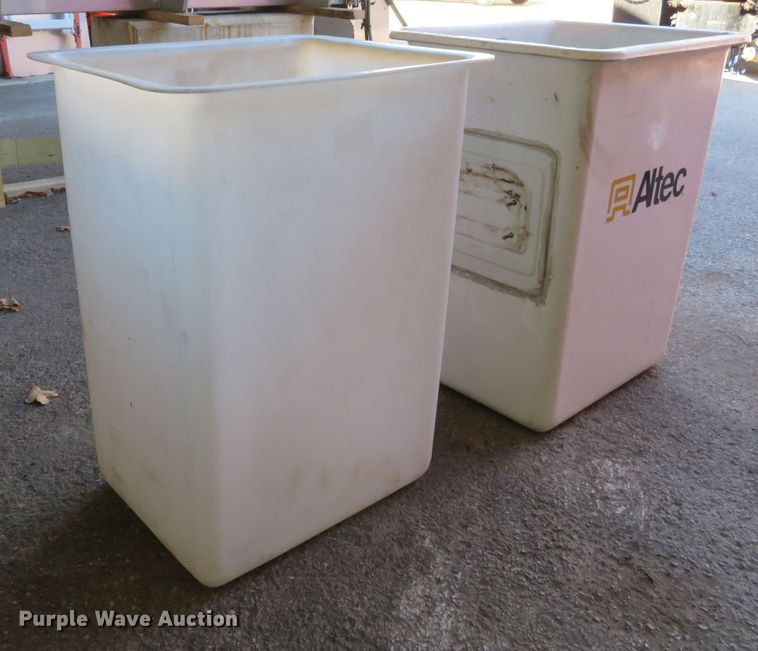 image for item GI9234 2015 Altec aerial man basket