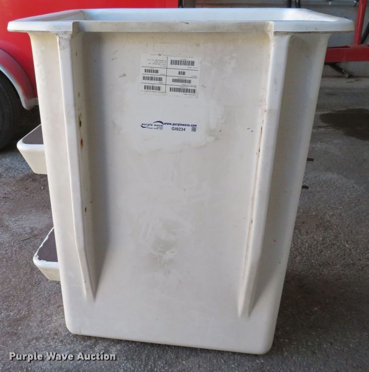 image for item GI9234 2015 Altec aerial man basket