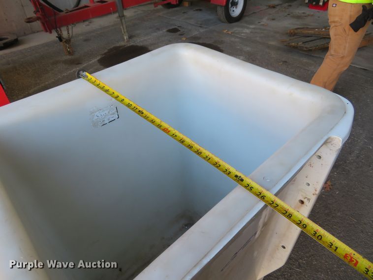 image for item GI9234 2015 Altec aerial man basket