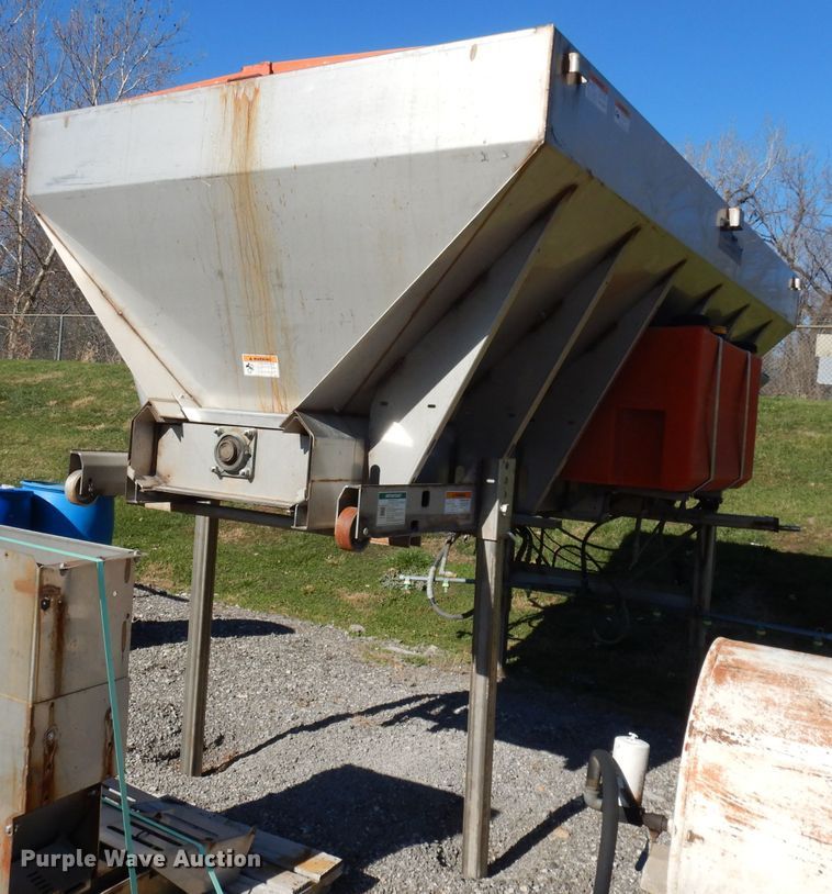 image for item GJ9639 Henke stainless steel spreader