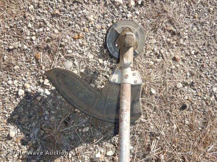 image for item GJ9660 Lawn and garden equipment