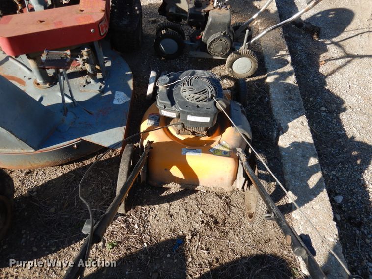 image for item GJ9660 Lawn and garden equipment