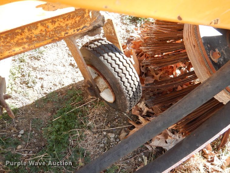 image for item GJ9665 MB 76"W skid steer broom