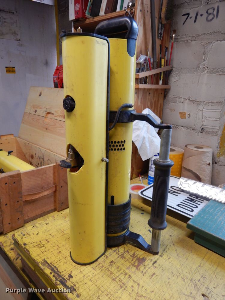 image for item GQ9877 (2) Tippmann post drivers