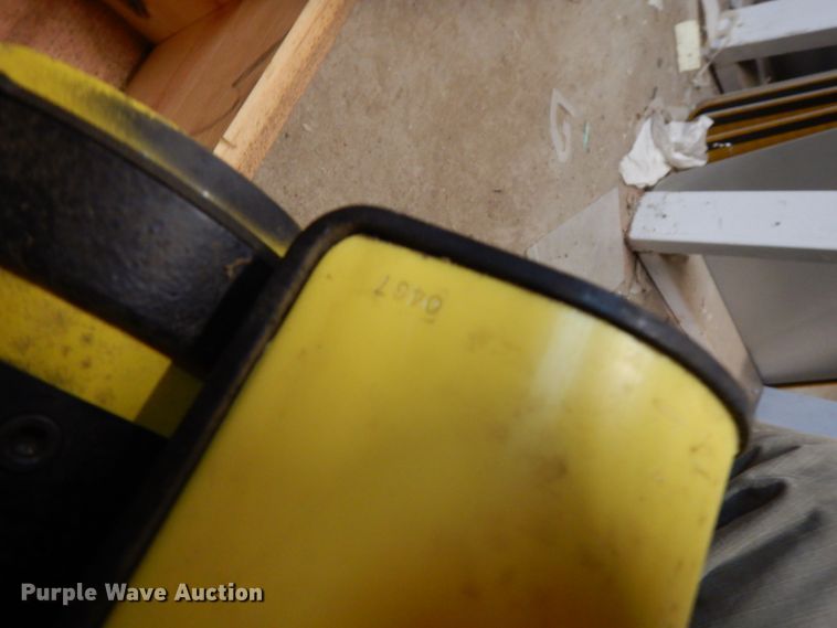 image for item GQ9877 (2) Tippmann post drivers