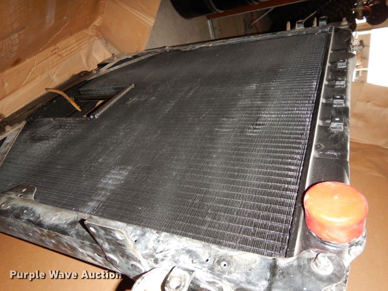 image for item GQ9878 Radiator