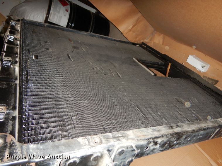 image for item GQ9878 Radiator