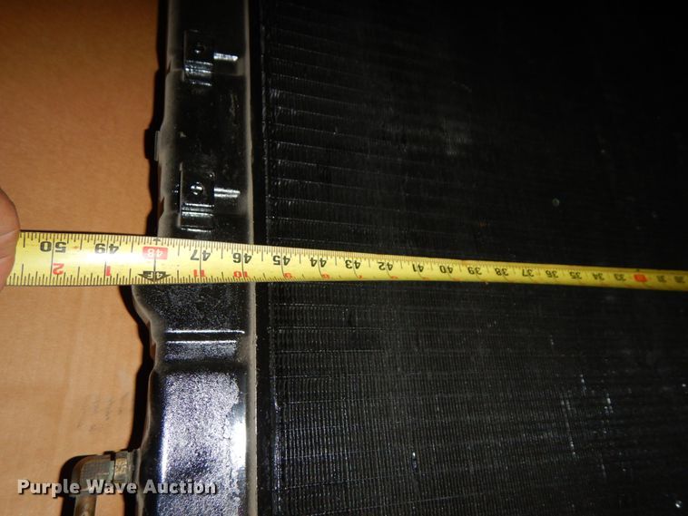 image for item GQ9878 Radiator