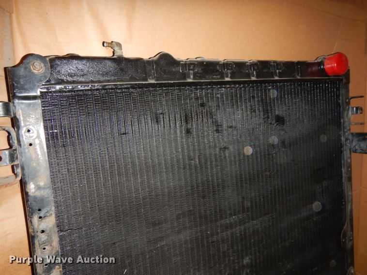 image for item GQ9878 Radiator