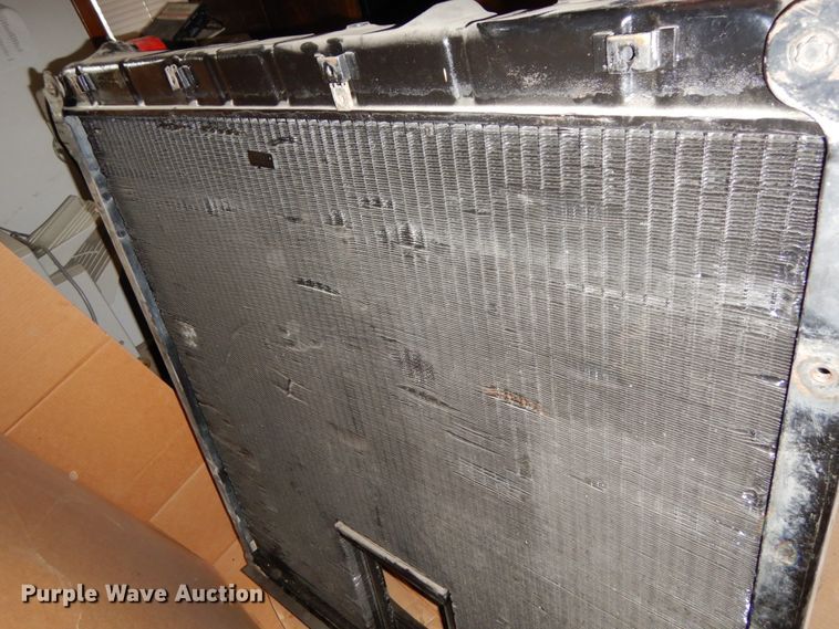 image for item GQ9878 Radiator