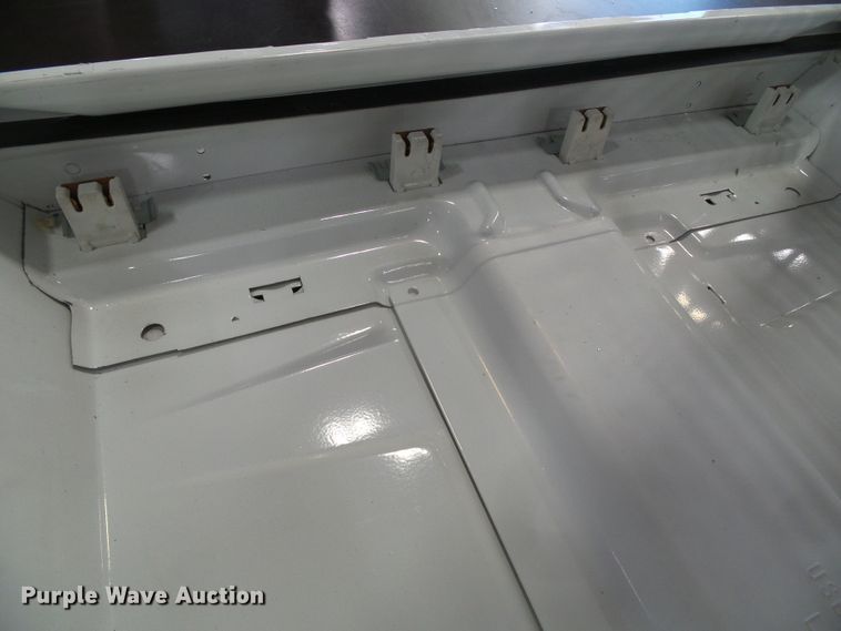 image for item GR9371 Approximately 70 fluorescent lights