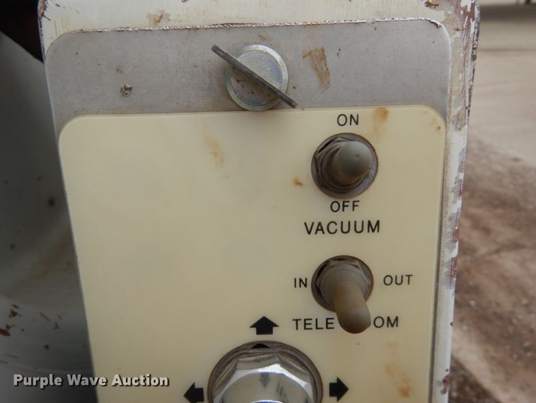 image for item HD9139 1999 International 2554  sewer jetter truck