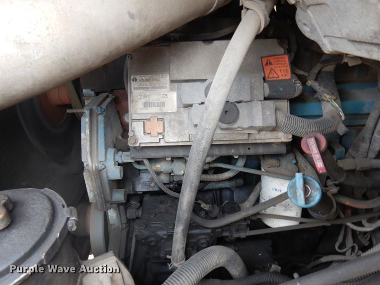 image for item HD9139 1999 International 2554  sewer jetter truck