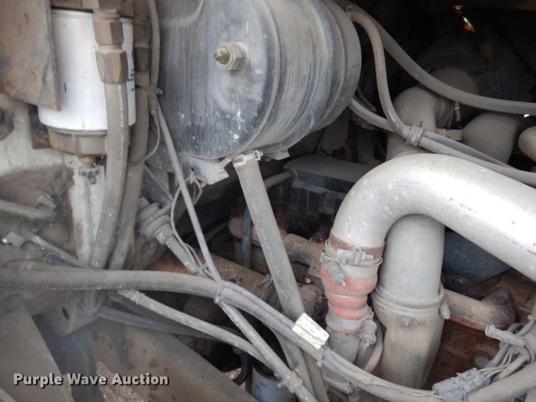 image for item HD9139 1999 International 2554  sewer jetter truck