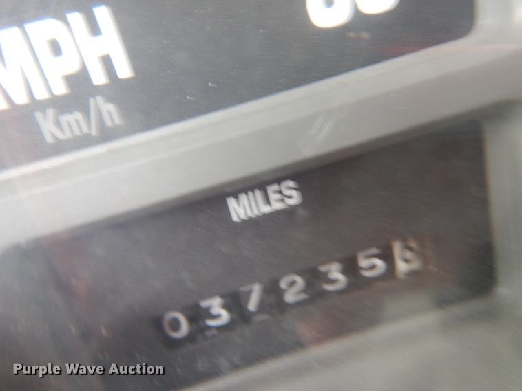 image for item HD9139 1999 International 2554  sewer jetter truck