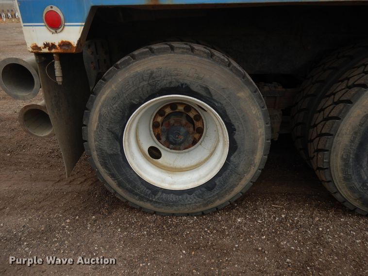 image for item HD9139 1999 International 2554  sewer jetter truck