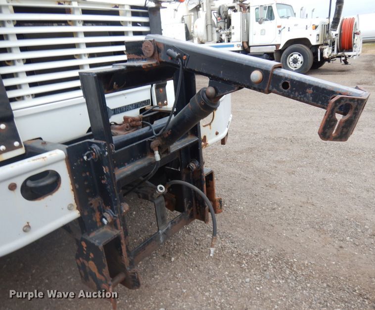 image for item HD9140 1998 International 4700  dump truck