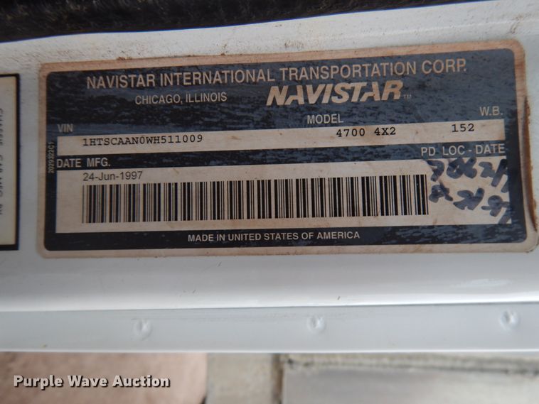 image for item HD9140 1998 International 4700  dump truck