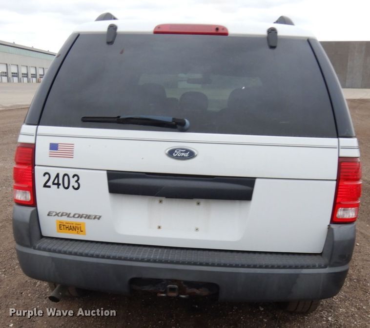 image for item HD9141 2003 Ford Explorer  SUV