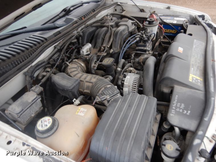 image for item HD9141 2003 Ford Explorer  SUV