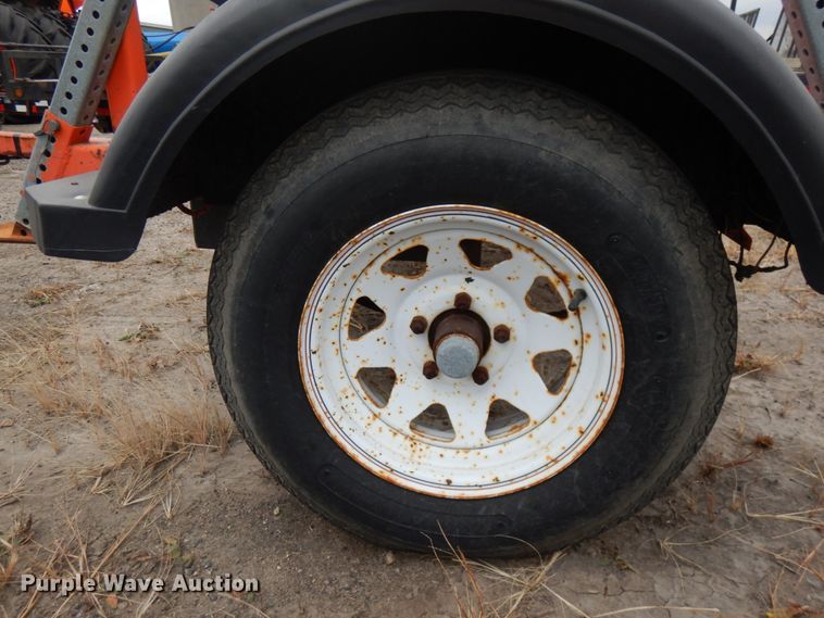 image for item HD9145 Trafcon TC1-25S arrow board trailer