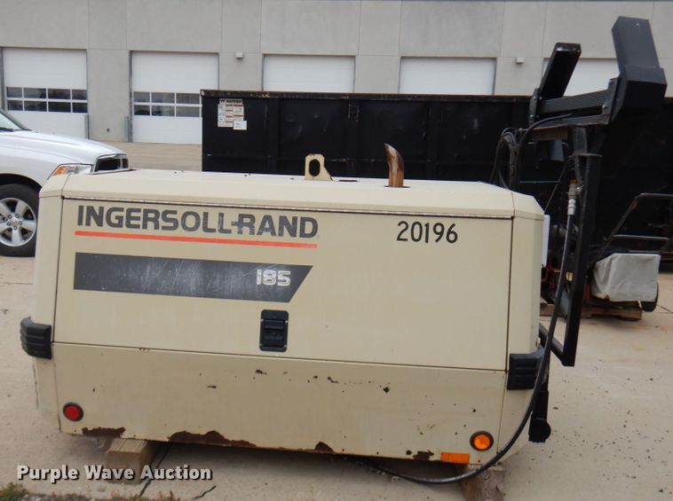 image for item HD9146 1998 Ingersoll Rand 185  air compressor