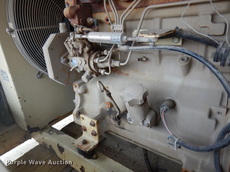 image for item HD9146 1998 Ingersoll Rand 185  air compressor