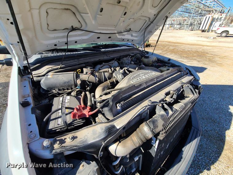 image for item HE9980 2009 Ford F550 Super Duty  bucket truck