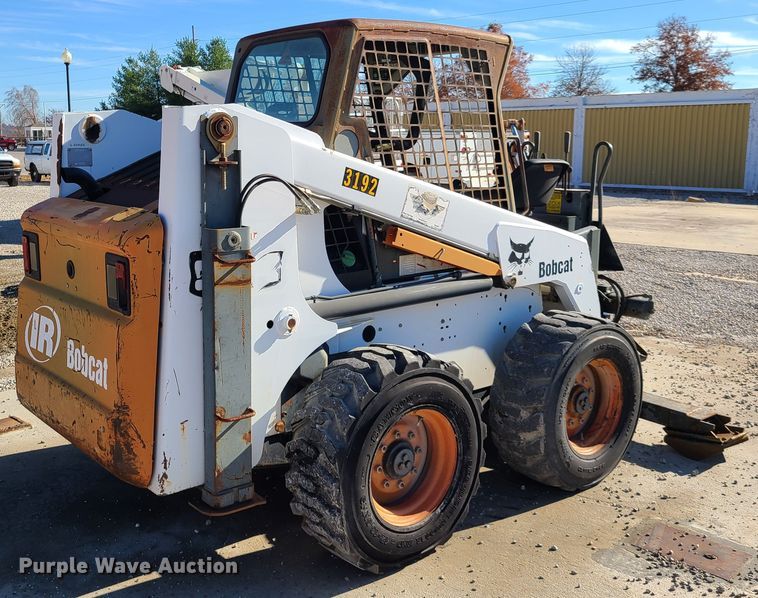 image for item HE9982 2001 Bobcat 863  skid steer loader