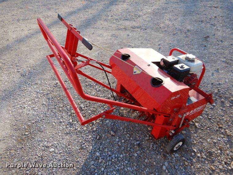 image for item HF9101 Classen TA-25 lawn aerator