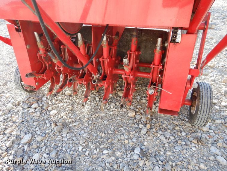 image for item HF9101 Classen TA-25 lawn aerator