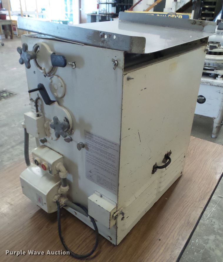 image for item HF9761 Acme 13 dough roller