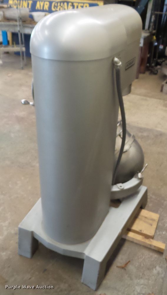 image for item HF9762 Hobart H-600 mixer